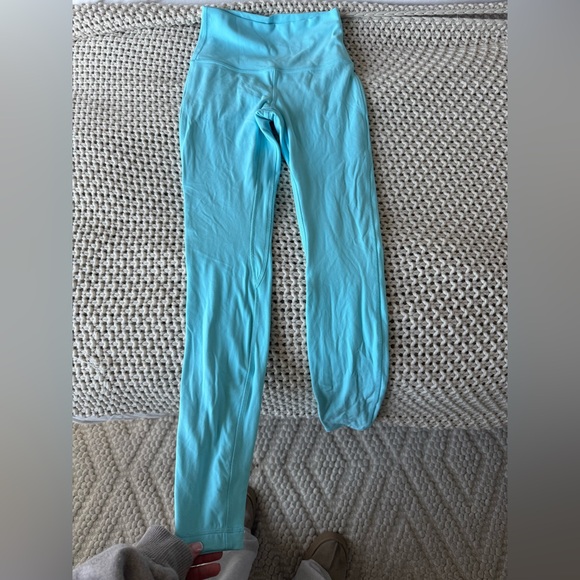 Lululemon Athletica Turquoise Top - Picture 1 of 3